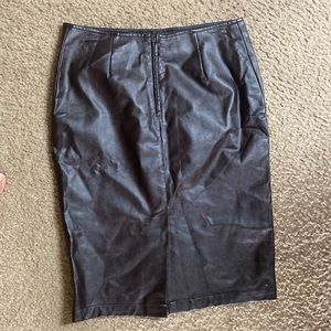 Brown leather skirt excellent condition size M